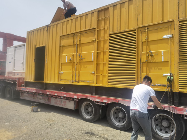 凭祥发电机出租100KW发电机需要什么规格的电缆线？
