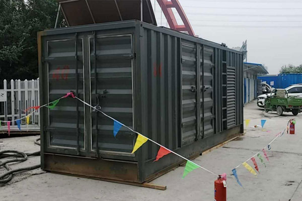 凭祥发电机租赁空气滤清器多久更换一次？